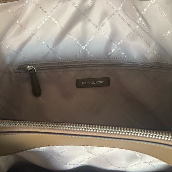 NWOT Michael Kors Brown Suede Shoulder Bag - Picture 8 of 10